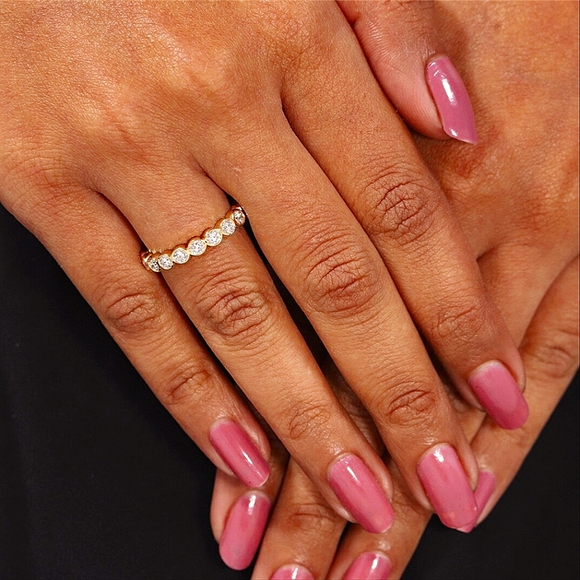 18K Yellow Gold Diamond Lab Grown Full Eternity 2.2mm Wedding Band Round Cut - Picture 8 of 8